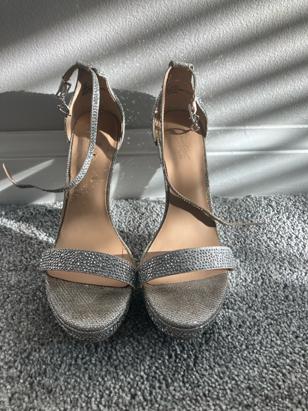 Silver Sparkling 4.5" Heels size 8.5